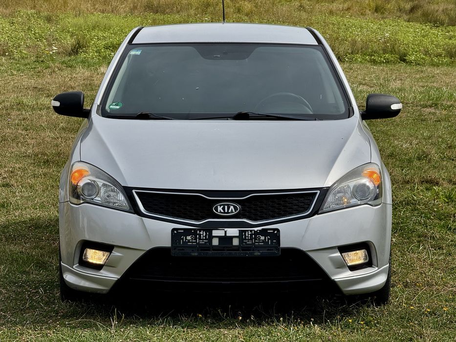 Kia Ceed XR Pack 1.6CRDi Euro 5
