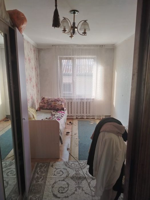 Продам половину дома часть дома)