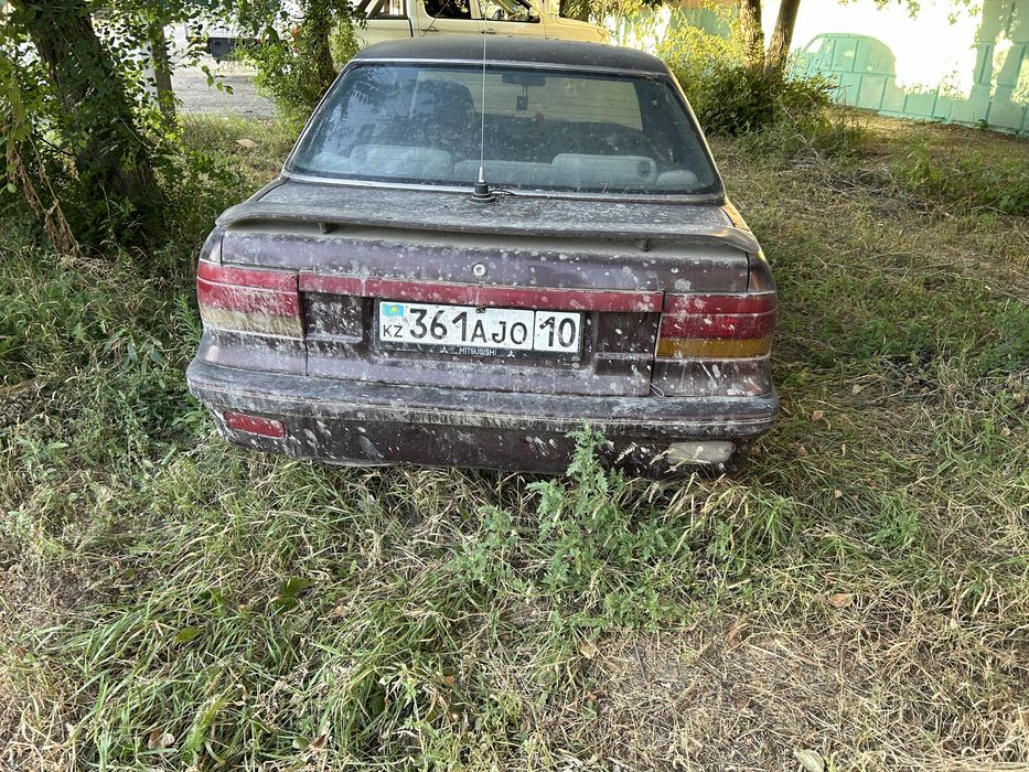 Митсубиси лансер
