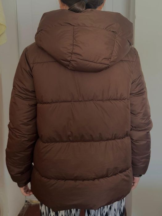 Куртка коричневая