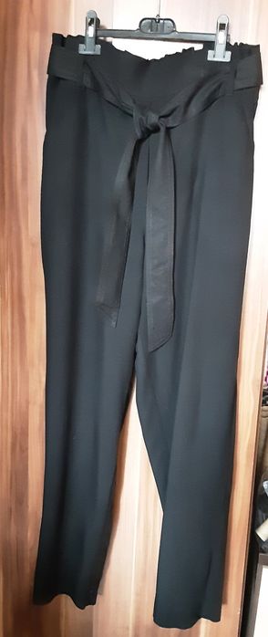 Pantaloni negri eleganți mărimea M
