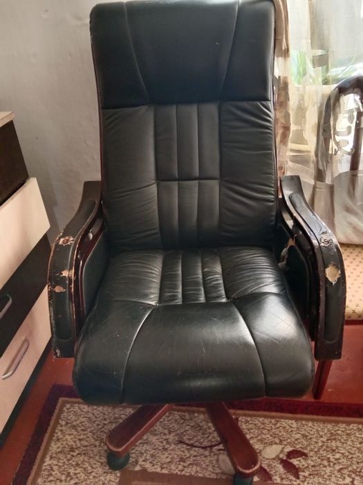 Кресло президента б/у