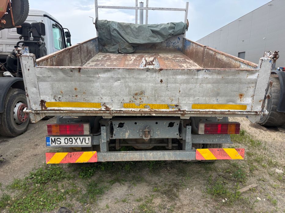 Autobasculanta Mercedes benz