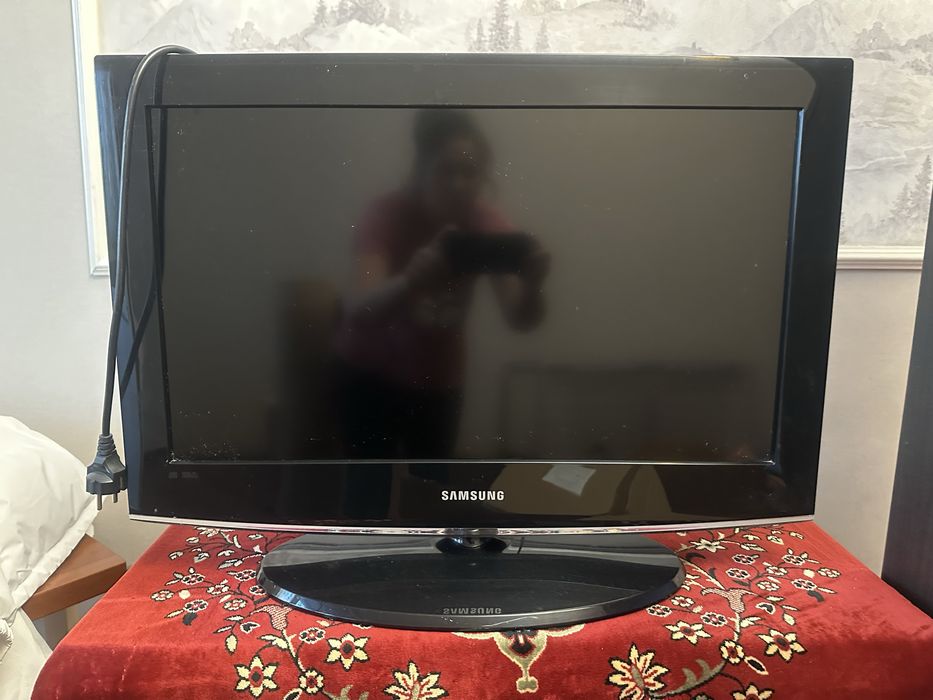 Продается телевизор