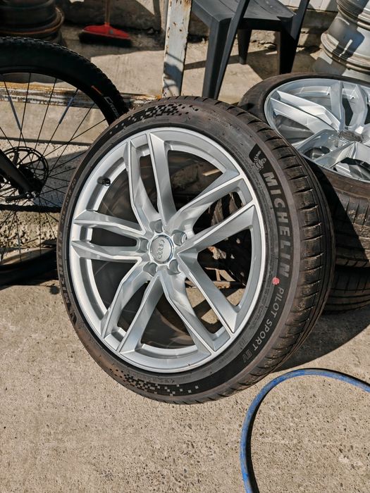 Jante  Audi R20 originale echipate cu anvelope Michelin /255 40 R20 /Anvelope de vară 6.5 mm
