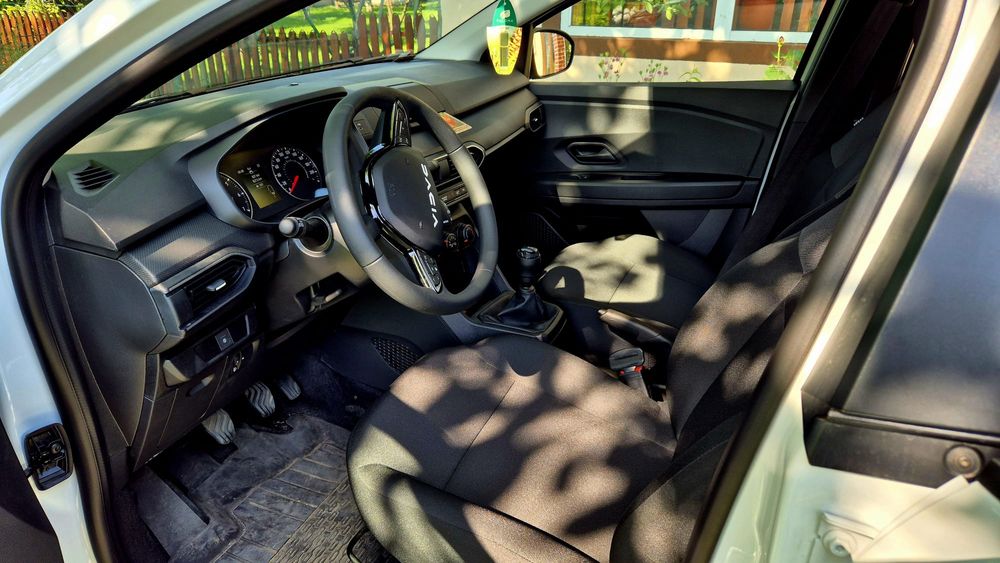 Dacia Logan benzina noua