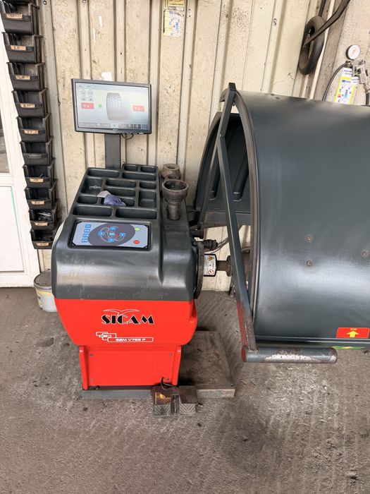 Masina de echilibrat roti Sicam