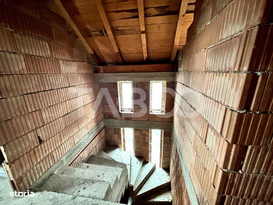Casa individuala de vanzare  zona deosebita in Sura Mare Sibiu