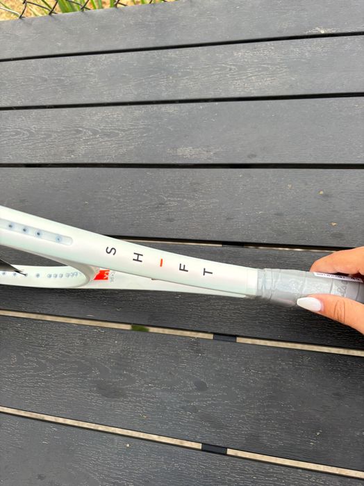 Тенис ракета Wilson Shift 99