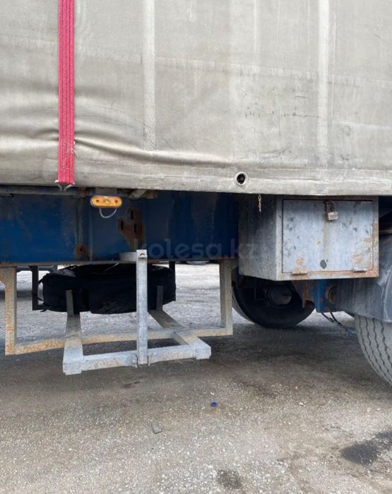 Продам прицеп Samro SR 2001