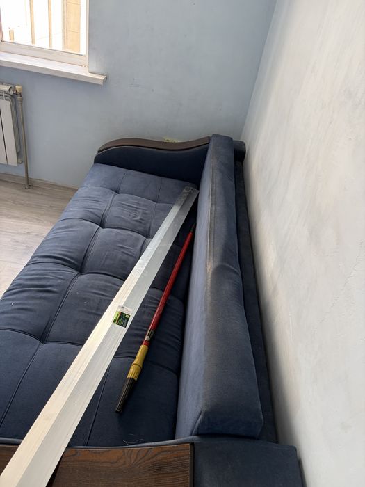 Продам Диван. мк аксай 5 дом 25