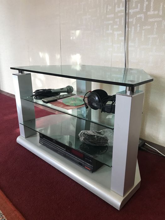 Подставка под видеодвойку, караоке