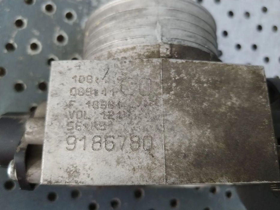 clapeta acceleratie 1.8 b volvo  s40 v40  v50 s50 c30  9186780