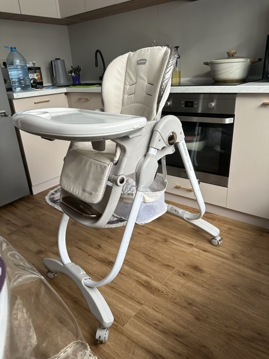 Детский стульчик для кормление