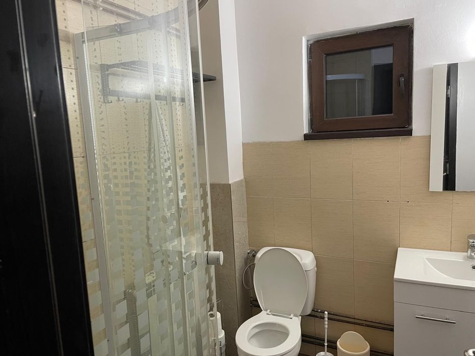 Inchiriez Cabana Râusor