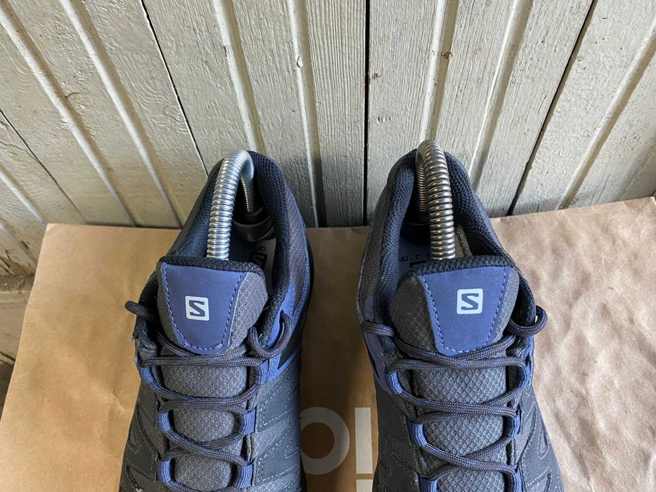 ''Salomon Gore-Tex''оригинални туристически обувки 37.5 номер