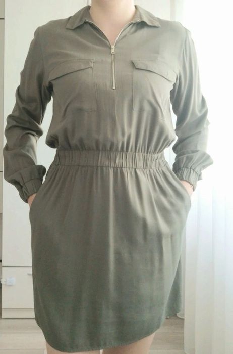 Rochie și geanta la 25 lei