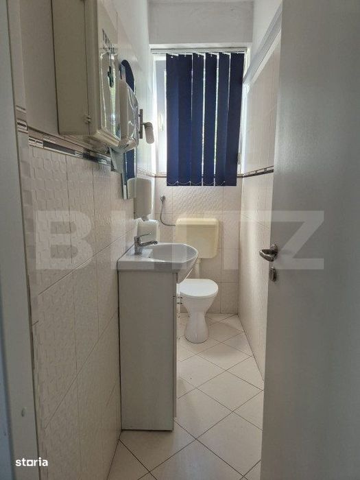 Spatiu comercial p+2  ,  750 mp de vanzare zona centrala