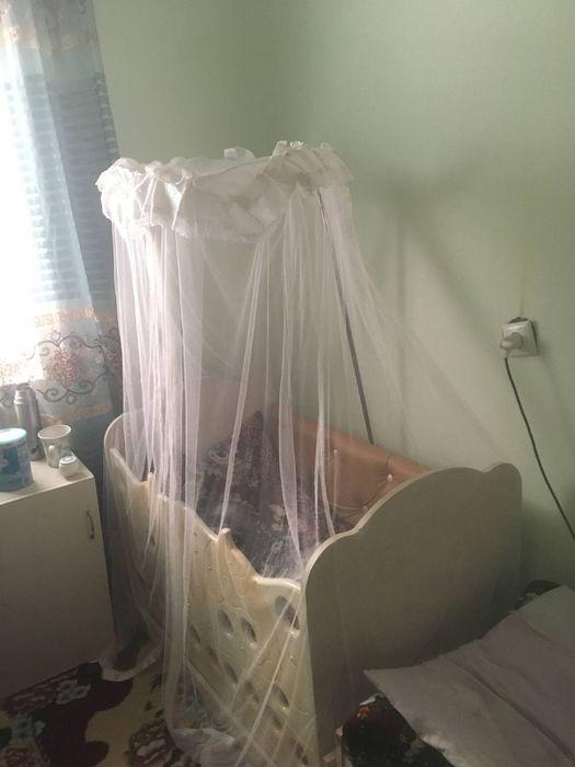 Кровать детская  500 000 тысяч