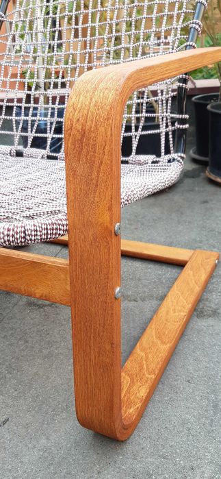 Люлеещ се стол Икеа напълно реставриран