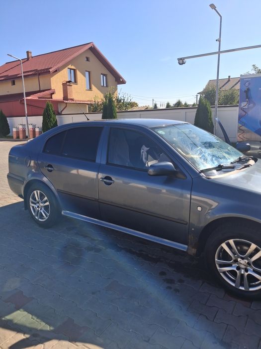 Vand SKODA Octavia 1