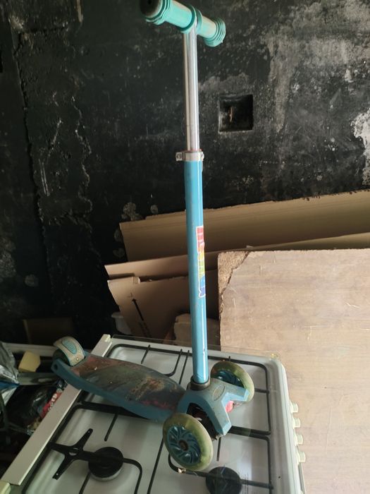 Продам детские самокаты