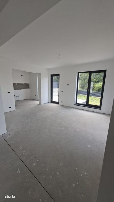 Casă / vilă Mărăcineni / Argeș , finisaje moderne !