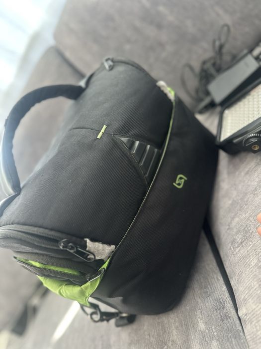 Canon XA10 видеокамера