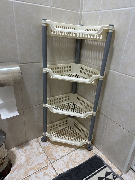 Продам молочного цвета новый