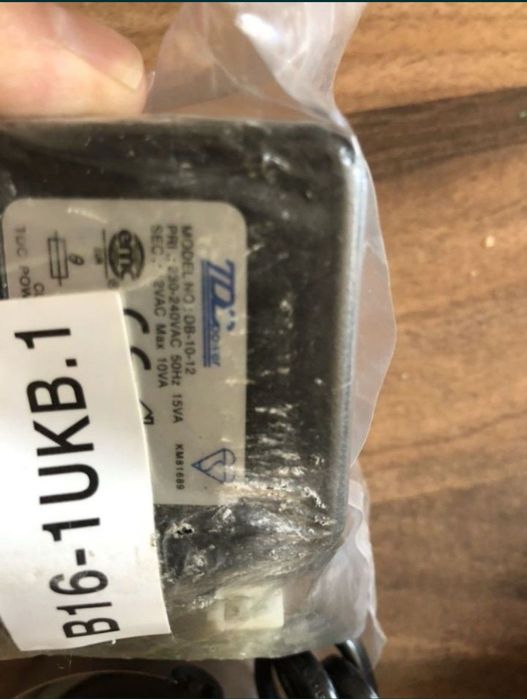 Лампа и адаптер/