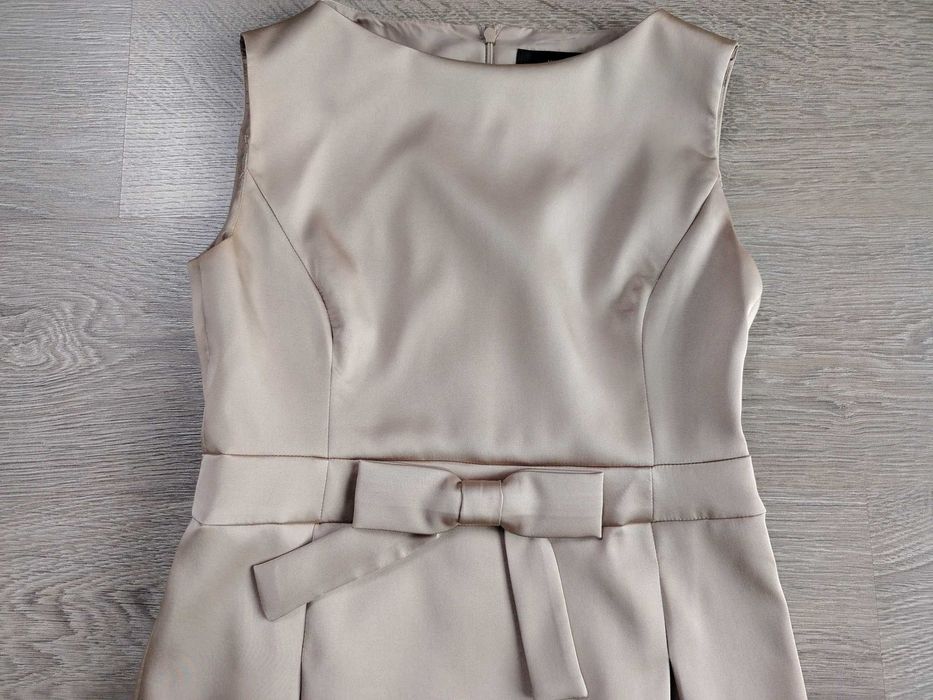 Rochie dama Hallhuber, marime 38 cm, stare excelenta