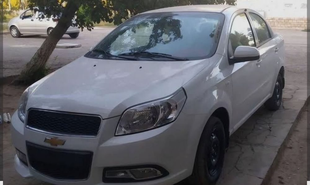 Продаю машину nexia3