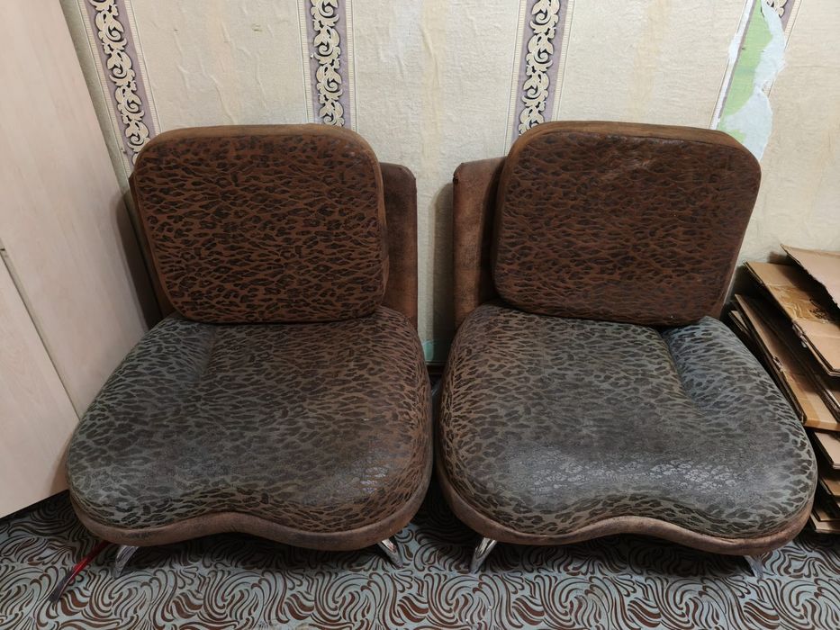 Продаем 4 кресла