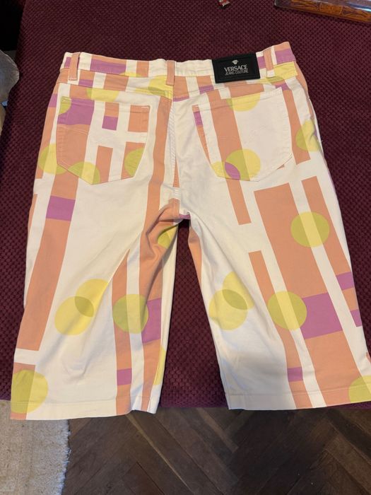 Versace Jeans Couture Shorts MADE IN ITALY / Версаче Джинс Къси Дънки ПРОИЗВЕДЕНИ В ИТАЛИЯ.