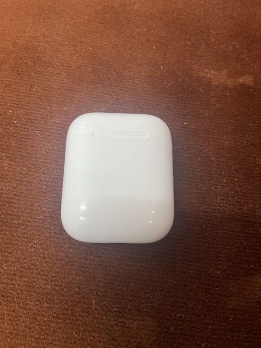 Apple  airpods 2
