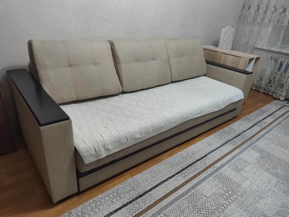 Продам диван книжка