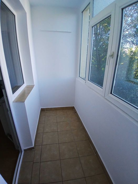 Proprietar - vand apartament 2 cam in Trivale 2, et 3/4