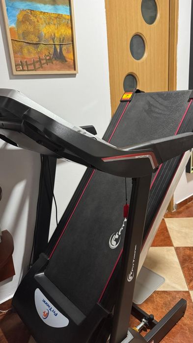 Banda de alergat electrica FitTronic D100