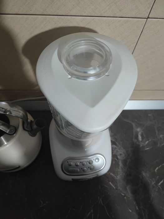 Fierbator de apa KitchenAid si mixer blender  550W fabricate in USA
