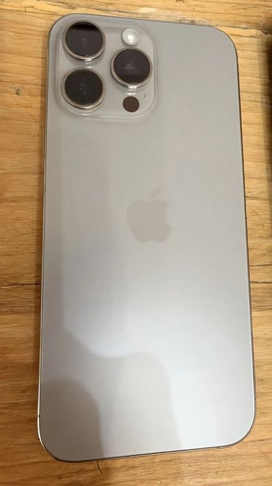 iPhone 16 Pro Max 256GB Natural Titanium