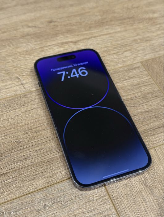 Iphone 14pro телефон
