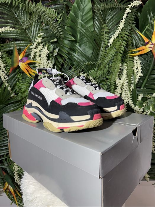 Balenciaga Triple S Pink White Black