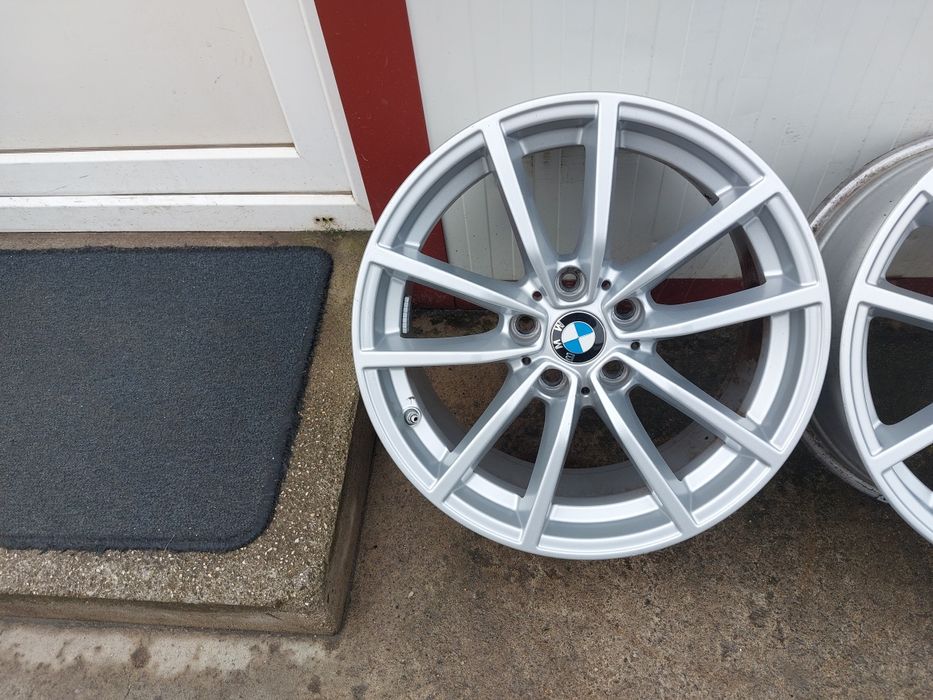 Jante aluminiu originale r17 / Bmw Vw Audi Skoda Seat / 5x112 / ET 30