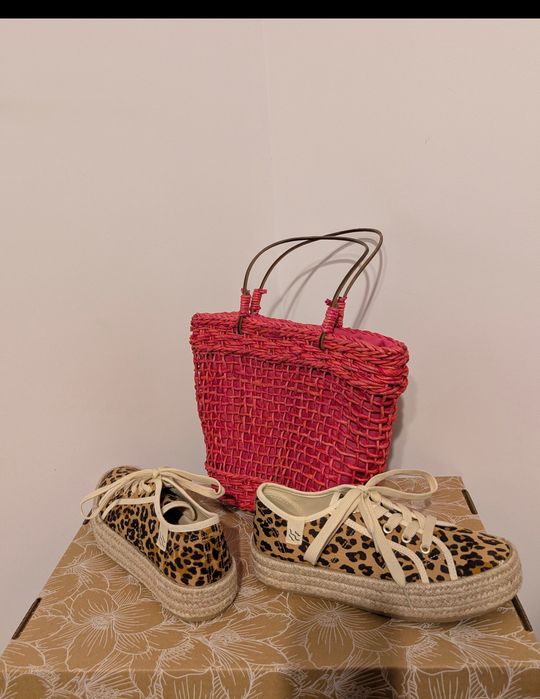 Pachet sneakers platformă  (37, dar se potrivesc mai bine la 38)+ geantă beach
