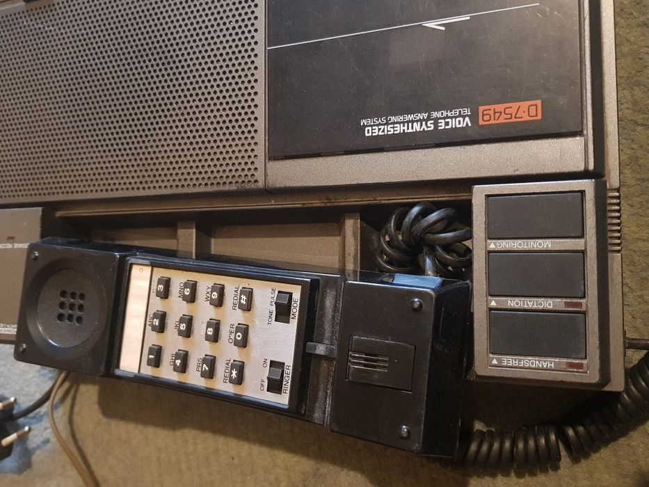 Радио касетофон Phillips