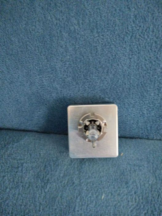 Един брой крушка ксенон Philips D5S