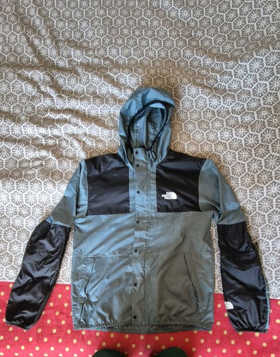 Ветровкa The North Face !!!Спешно!!!