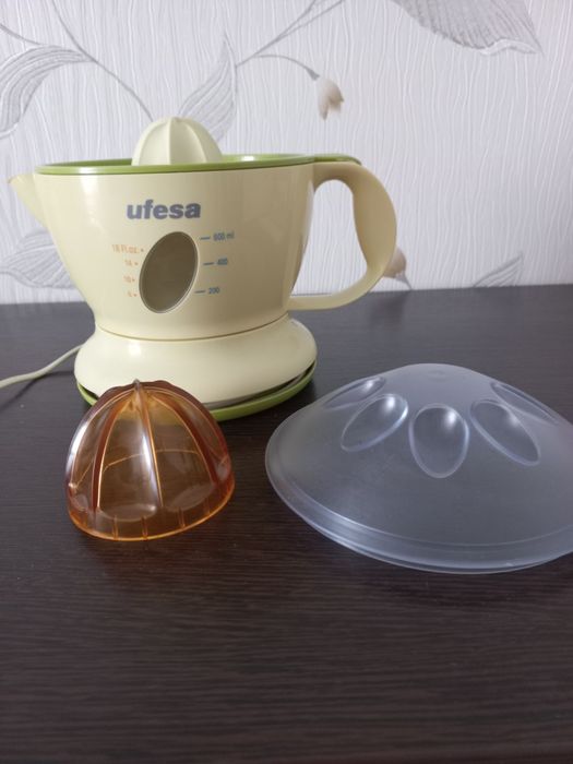 Отличная соковыжималка