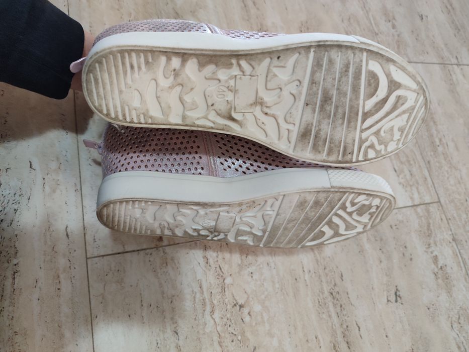 Дамски обувки розови