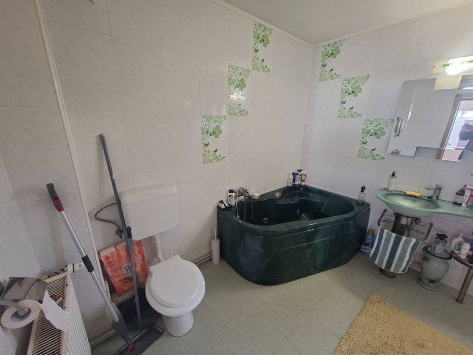 Proprietar, vand casa cu piscina la 15 km de Ploiesti